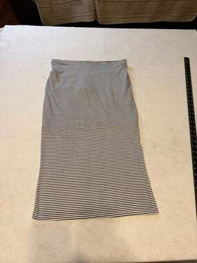 LA Relaxed Maureen Striped Midi Skirt